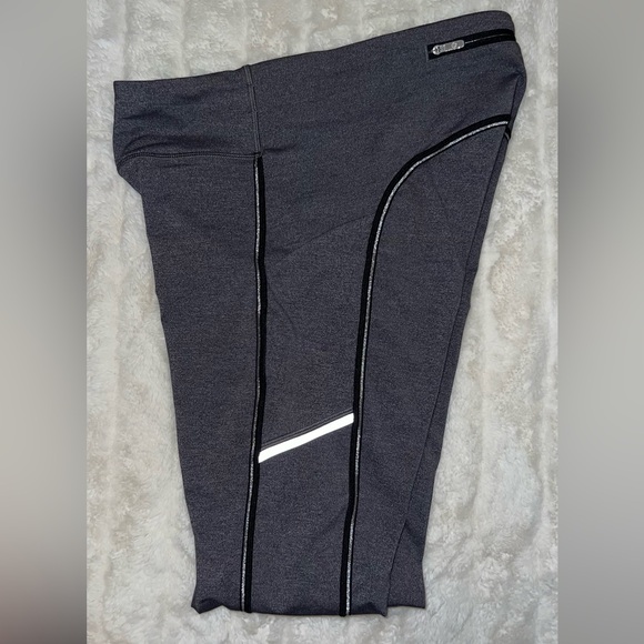 Lululemon Reflective Zip Pocket Leggings - Picture 6 of 7